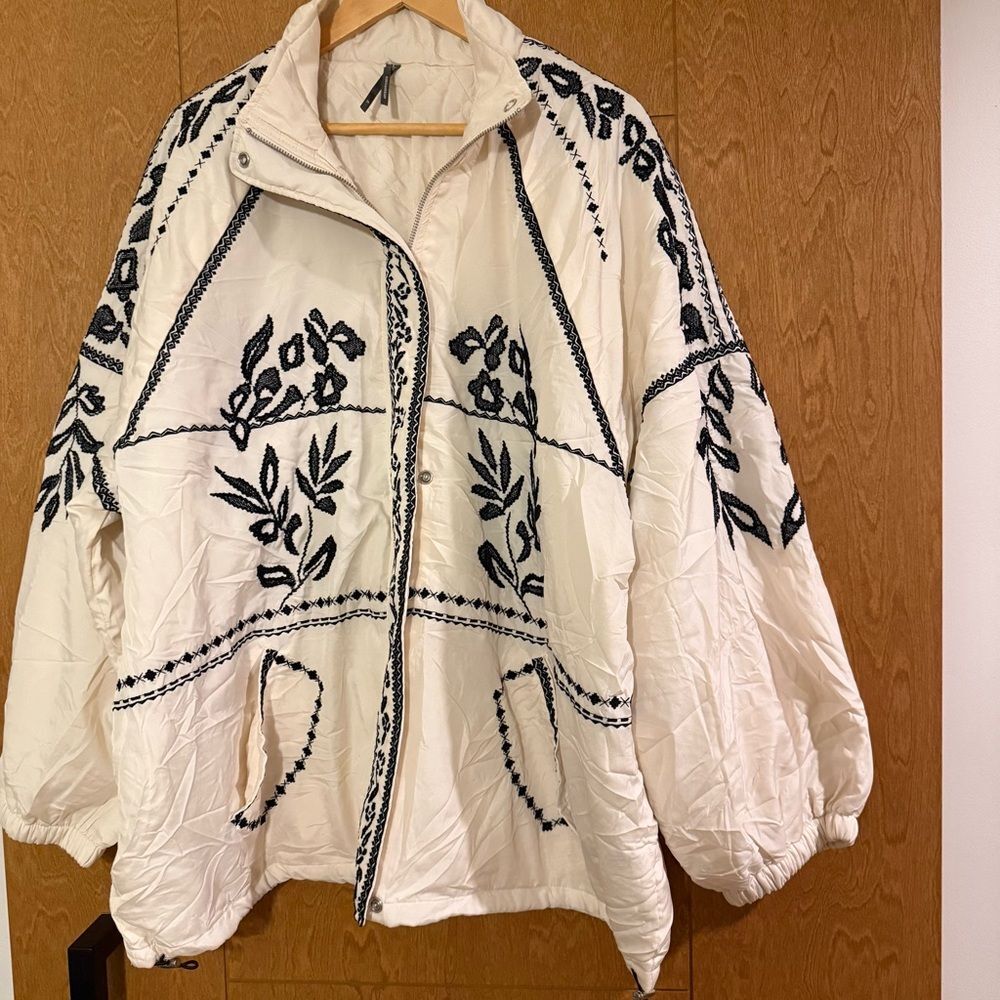 Anthropologie Embroidered Puffer Coat in Ivory 1X - Picture 6 of 16